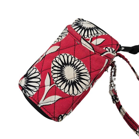 Vera Bradley Carry It All Wristlet Deco Daisy Pattern Red Black White Quilted - Picture 2 of 7